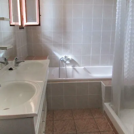 Nyaraló Fromental By Interhome